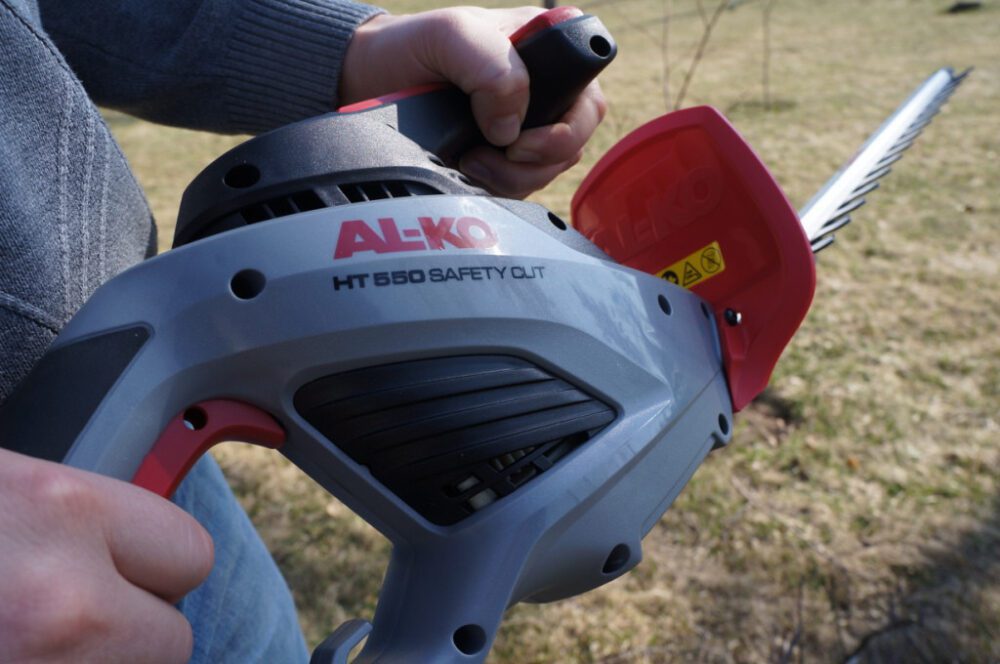 Кущоріз AL-KO HT550 Safety Cut