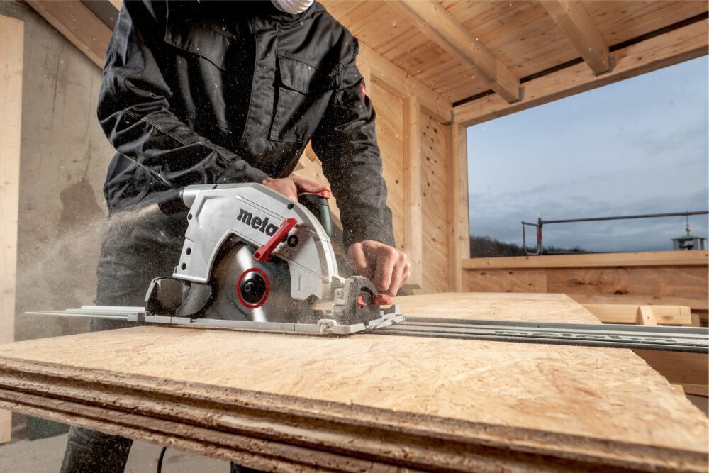 Пила дискова Metabo KS 85 FS