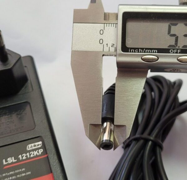 Зарядний пристрій для шурупокрута Vitals AU 12/2KP QC