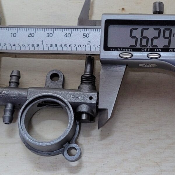 Насос оливний бензопил Vitals 38/40c