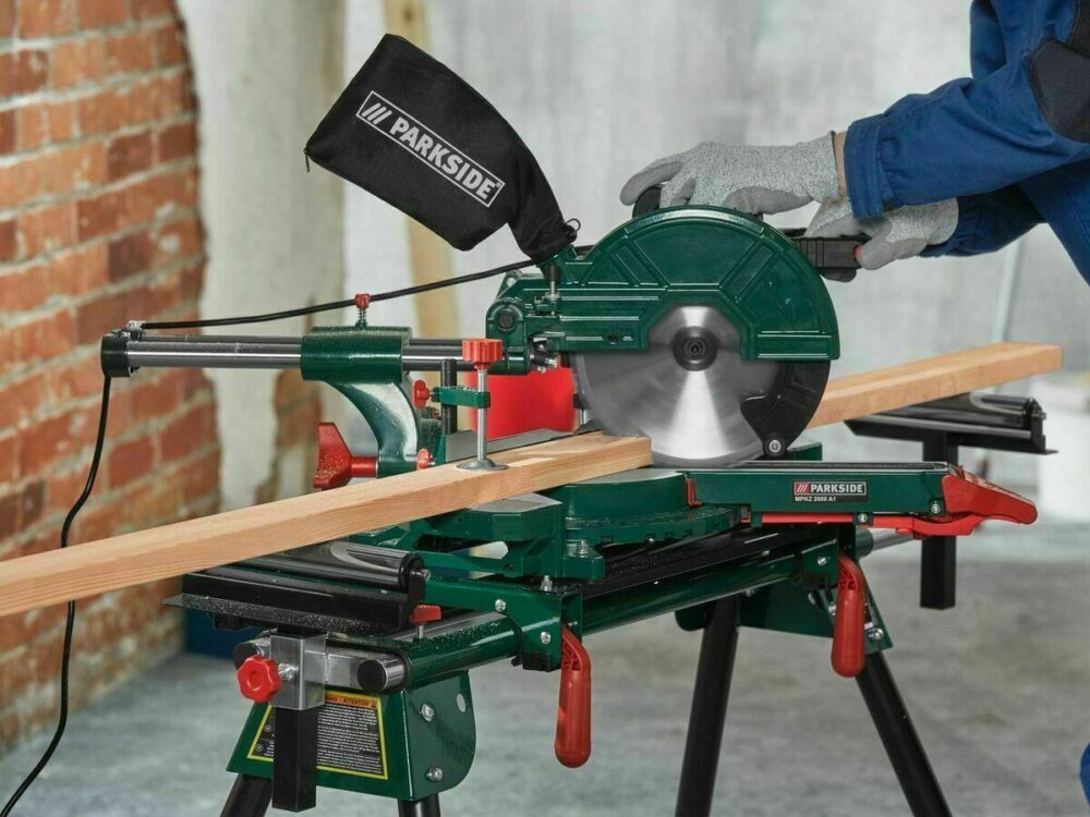 Стіл для торцювальної пили Parkside PUG 1600A1