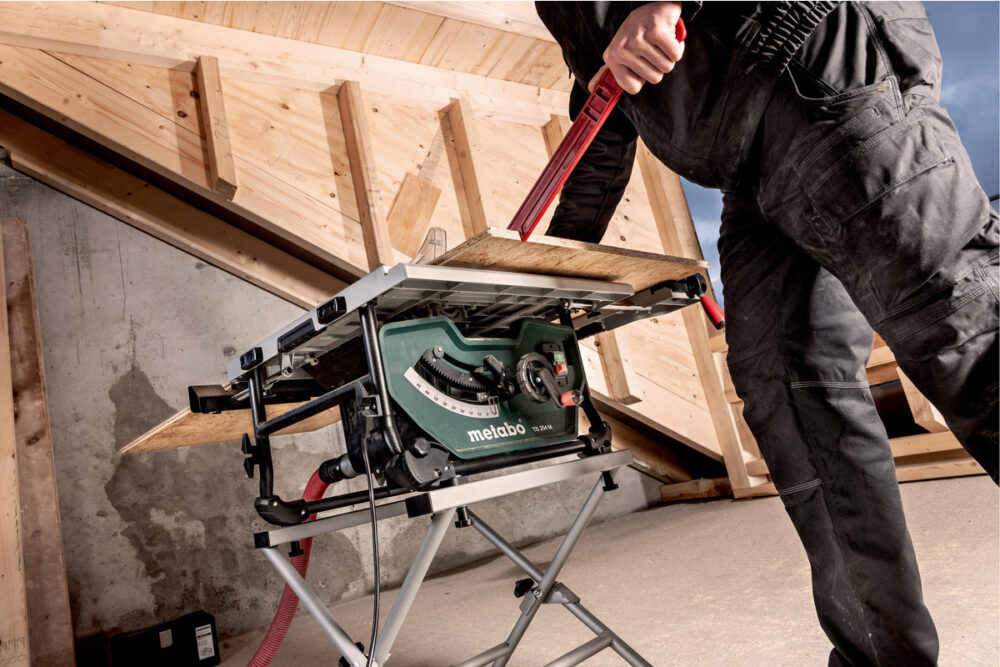 Пила циркулярна Metabo TS 254 M