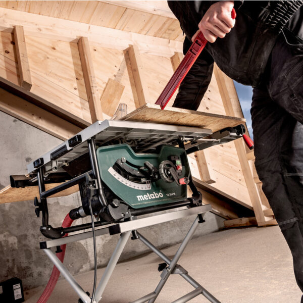 Пила циркулярна Metabo TS 254 M
