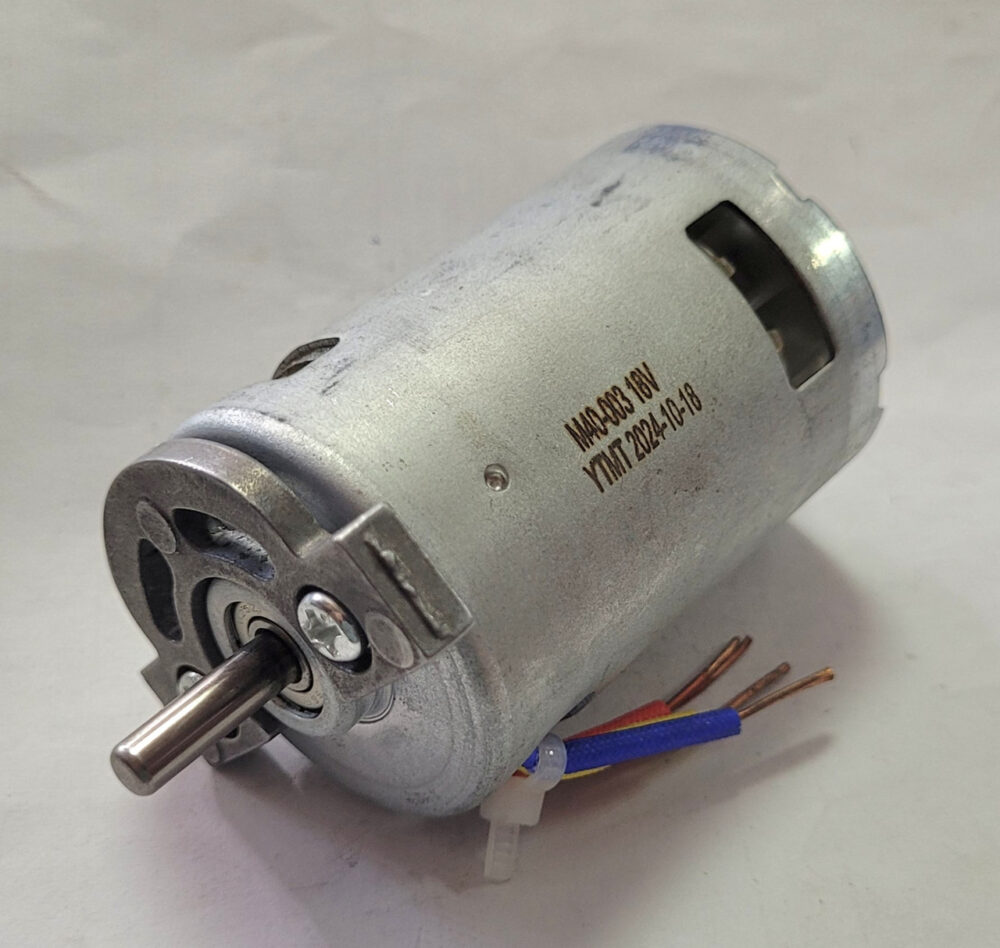 Двигун для акумуляторної ланцюгової мініпили Vitals AKZ 1820n Kit (M40-003 18V YTMT 2024-10-18)