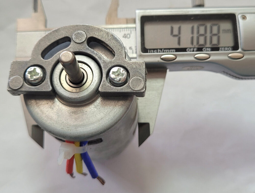 Двигун для акумуляторної ланцюгової мініпили Vitals AKZ 1820n Kit (M40-003 18V YTMT 2024-10-18)