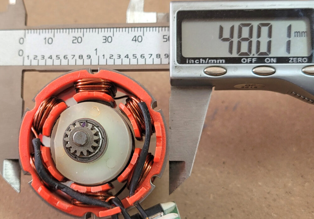 Двигун безщітковий в зборі для ак.шурупокрута Vitals Master AU 1232c BL (12 В. 14 зубів)