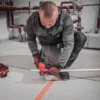 Труборіз акумуляторний по нержавіючій сталі MILWAUKEE, M12 PCSS-202C (зарядний пристрій С12 С, 2 акумулятори М12 В2 2Аг, кейс)