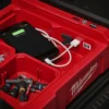 Ліхтар світлодіодний акумуляторний/органайзер PACKOUT, з портами USB-A / USB-C MILWAUKEE, M12 POAL-0