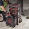 Кейс з висувним відсіком PACKOUT MILWAUKEE на колесах