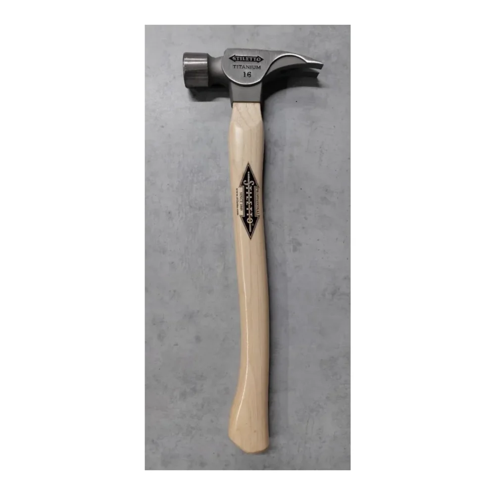 Молоток титановий з рукояттю гіккори MILWAUKEE STILETTO Ti16SC-H16